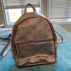 Guess pink mini backpack💖
